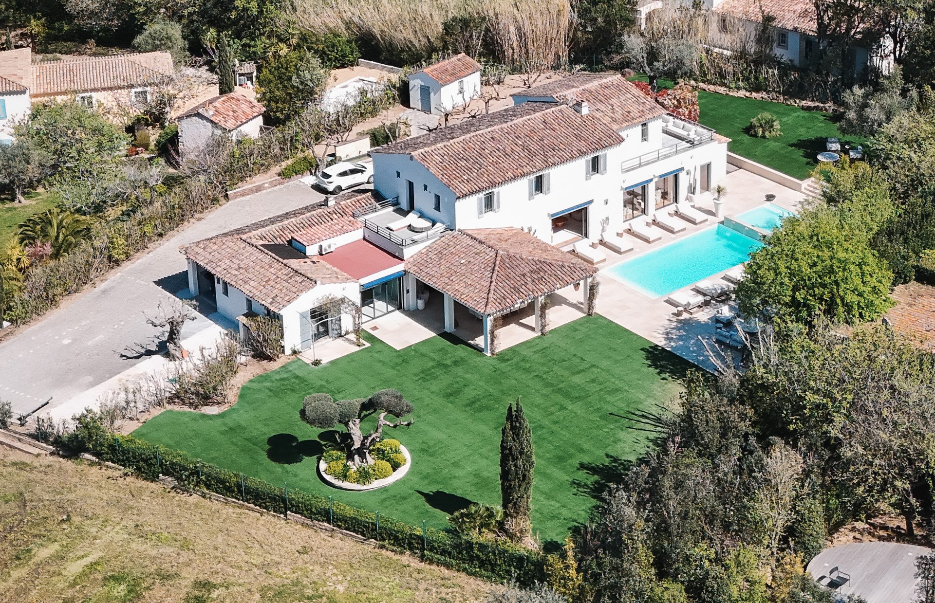 Villa Carpe Diem aerial view — Provençal bastide 400 m², Chemin des Salins, Saint-Tropez
